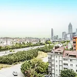 Cozy And Modern Studio With City View In Atasehir